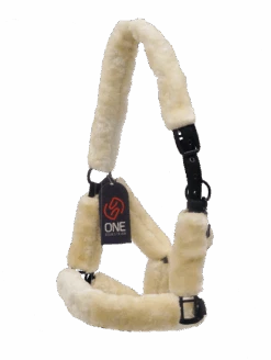 ONE Equestrian Halter Sheepskin