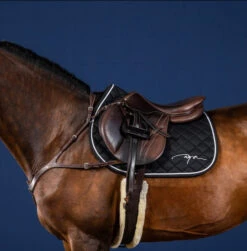 Dyon US Collection Anatomic Breastplate Brown -Equestrian Supplies Store US06BBR 2